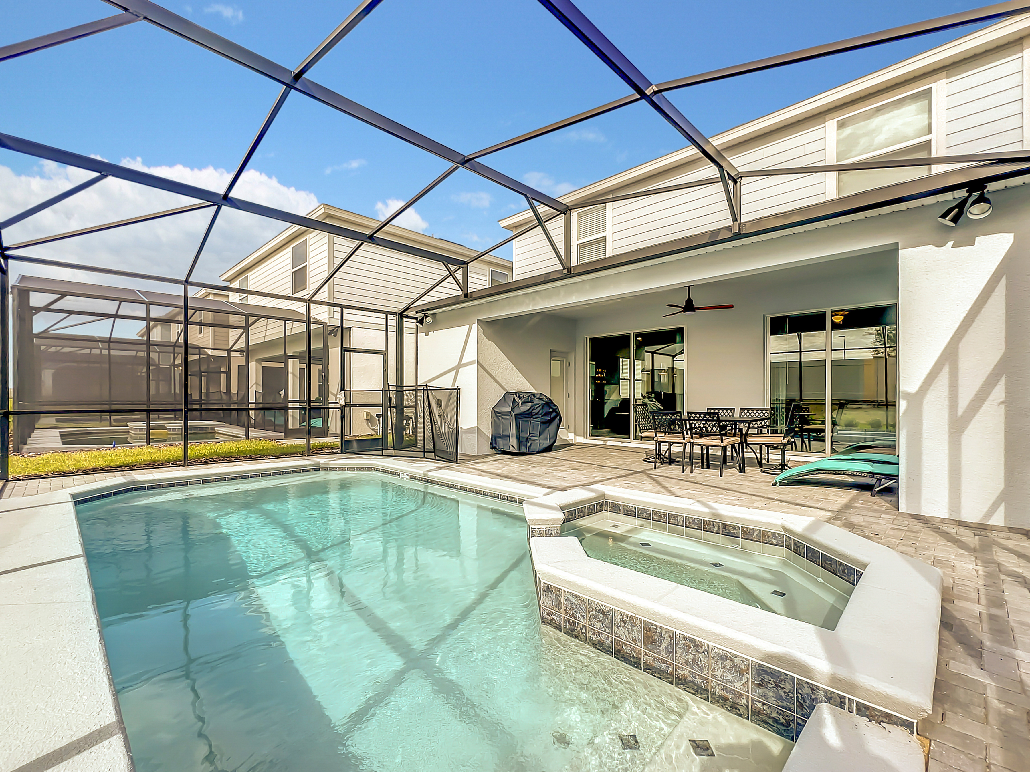 Windsor Island  Vacation Pool Home - Photo 1