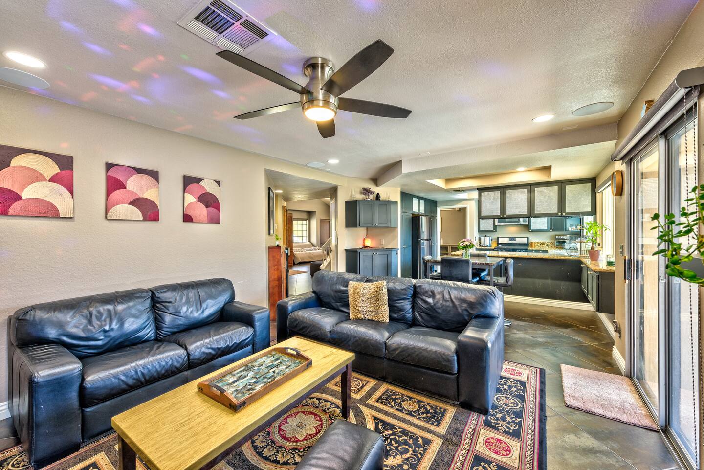 YY - Illustrious House