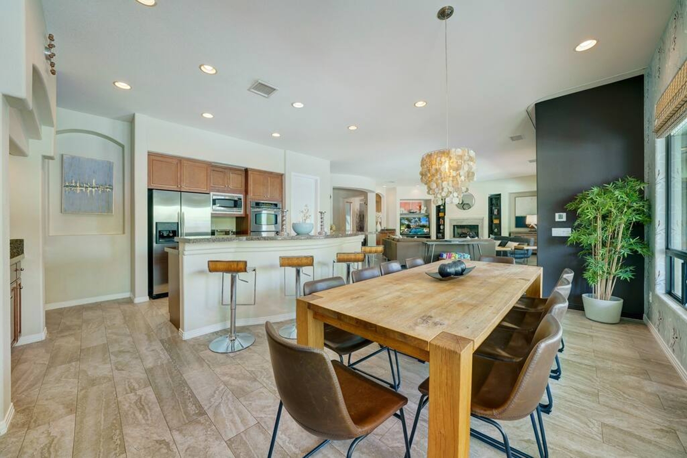 81066 Carefree Dr. photo 4