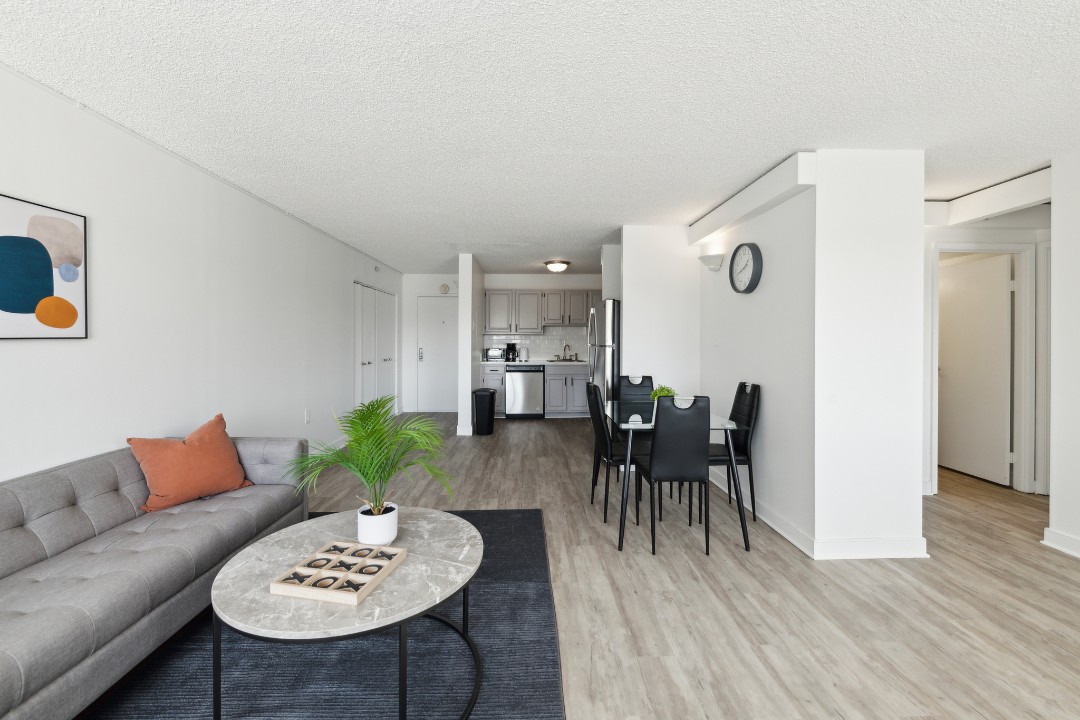 Legacy at Imperial Village · Unit 418 2/1