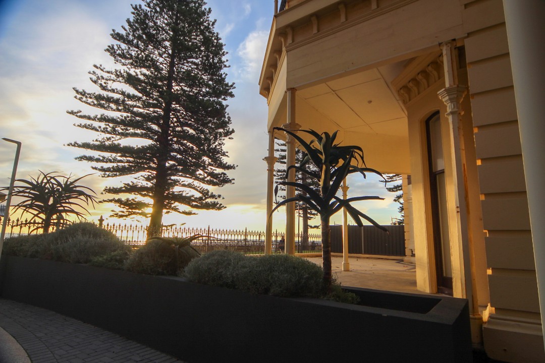 Six fully appointed apartments recently renovated to blend historic charm with contemporary comfort.