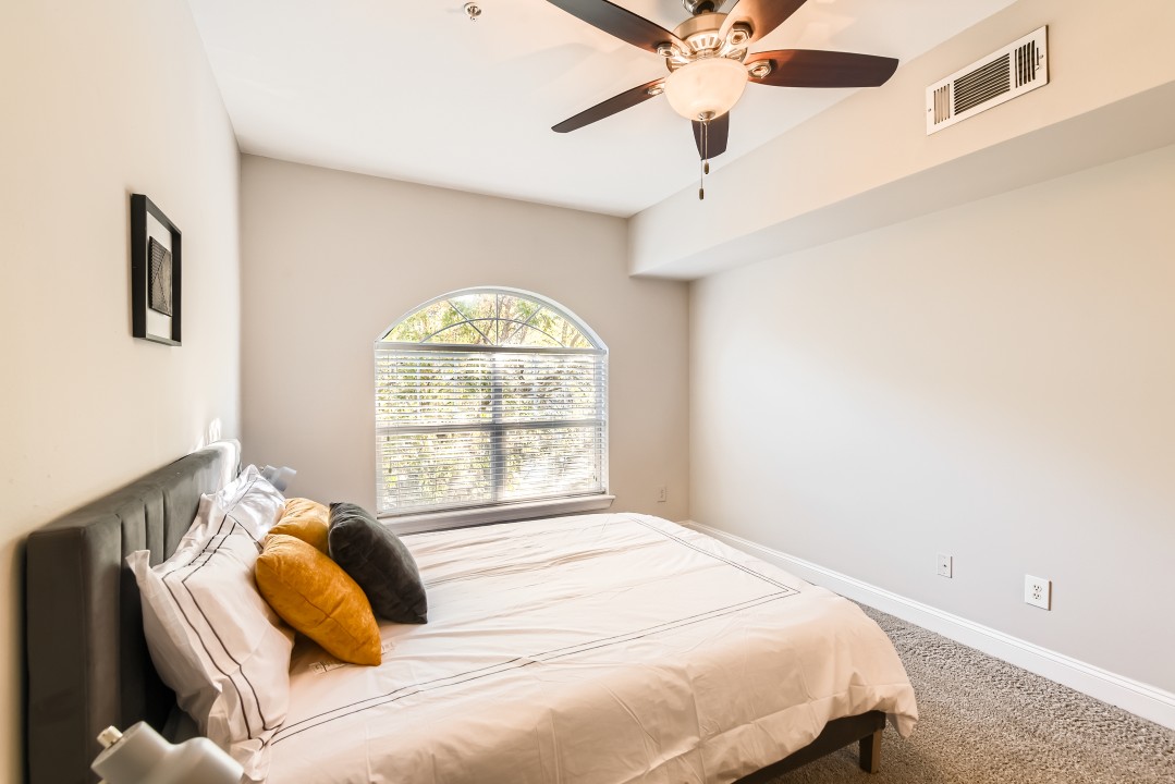Crest at Midtown · Unit 4505 1/1