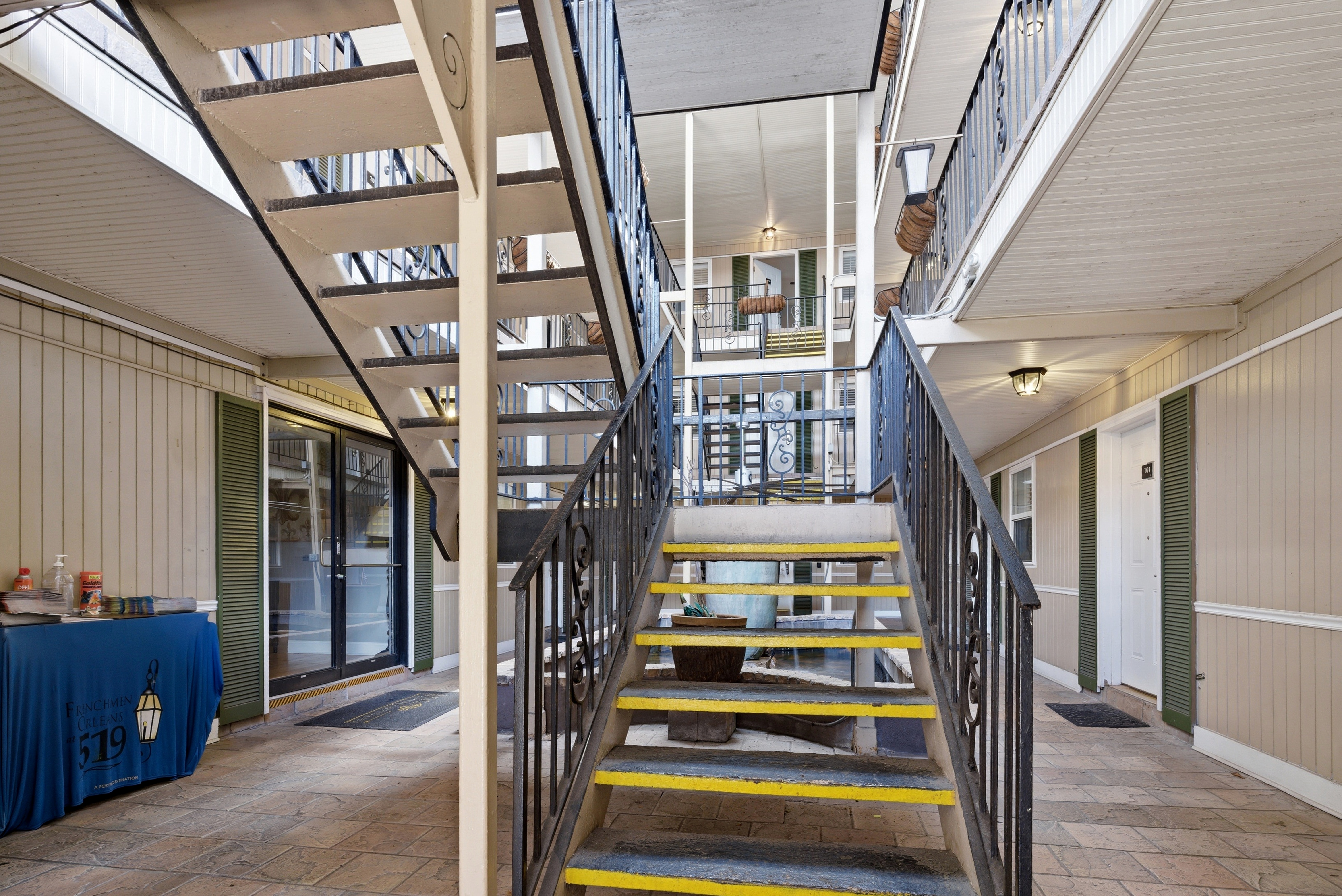 Open air stairway with easy access