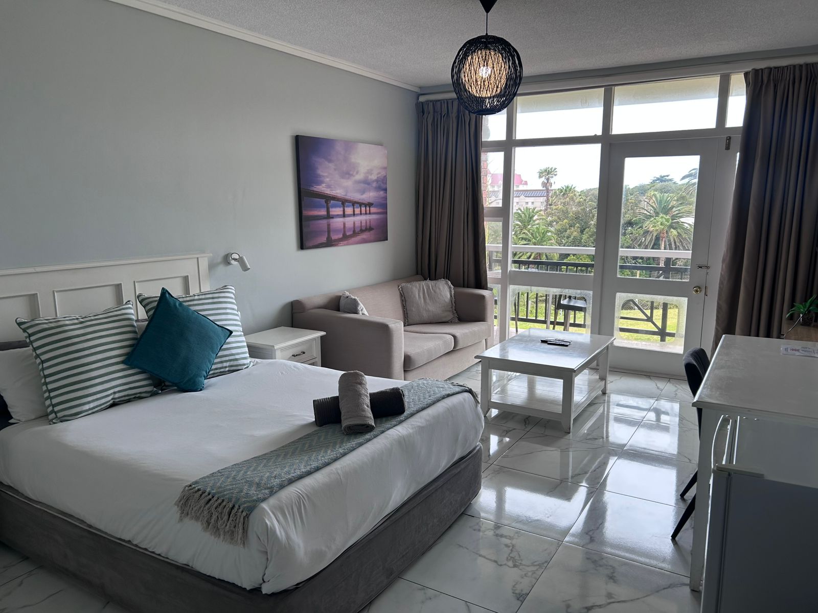@157 Brookes Hill Suites near the beach — Port Elizabeth, Eastern Cape — vacation rental