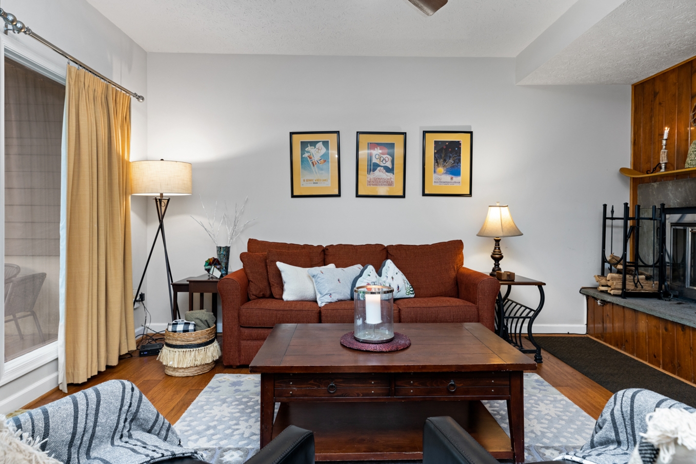condo at Wintergreen walk to slope, pool access — Wintergreen, VA — vacation rental