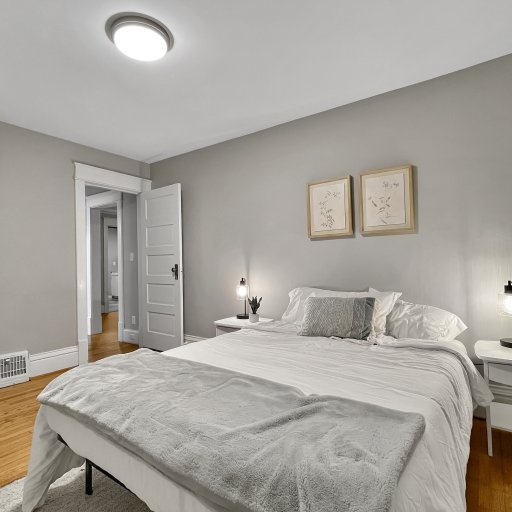 Bedroom 2 - Comfy Queen sized beds 