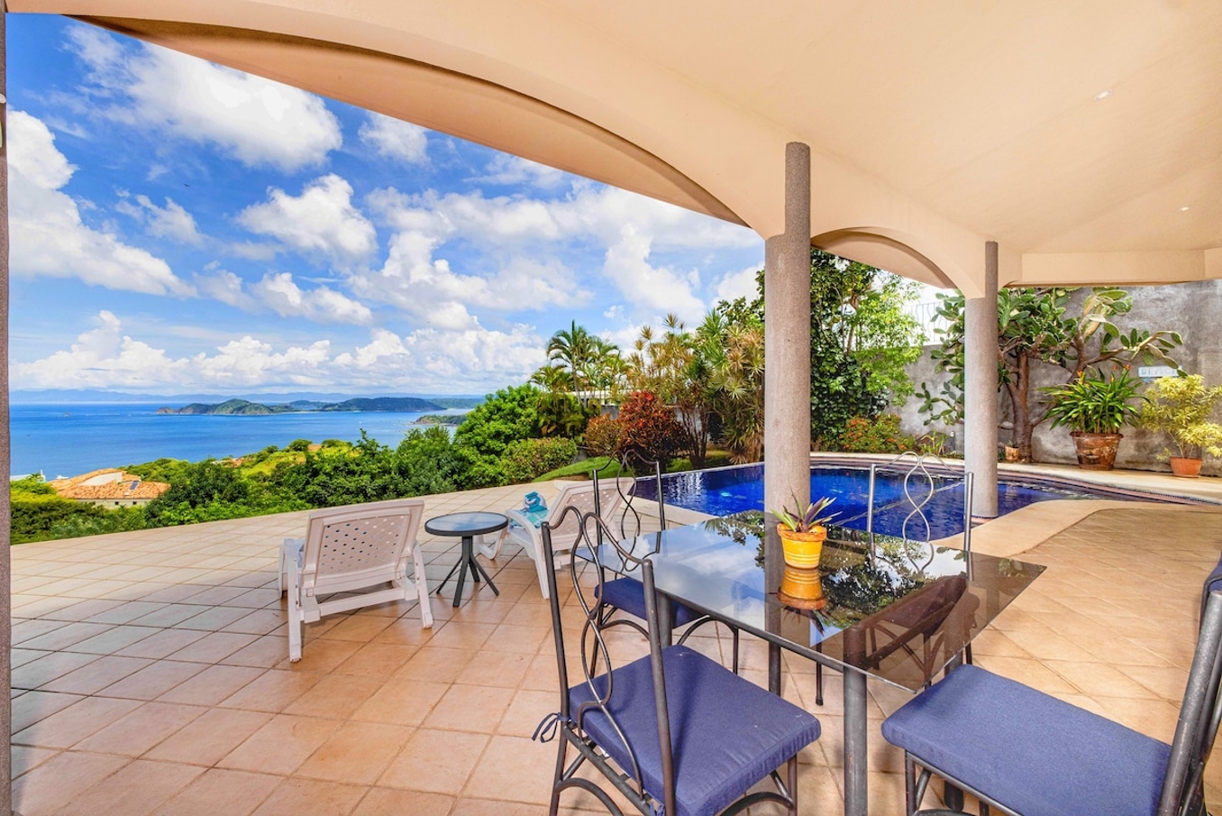 Sweeping Ocean Views - Private Pool - Gated Home — Playa Hermosa, Guanacaste Province — vacation rental