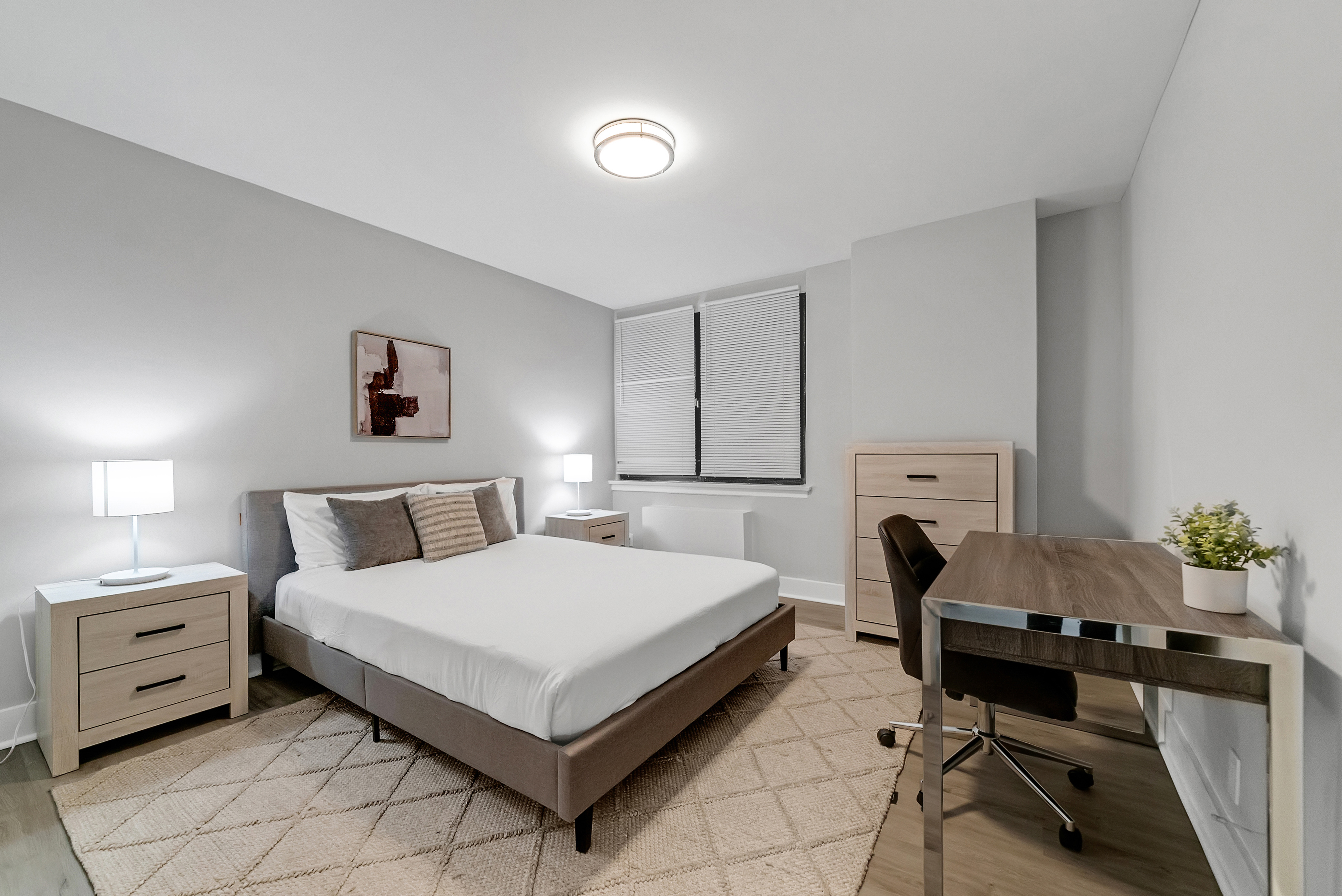 Avenue  A821 2Br  photo 3