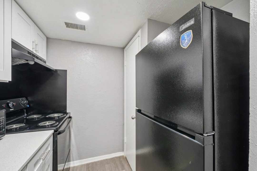 Vista Buena 2-176 · Unit 1/1