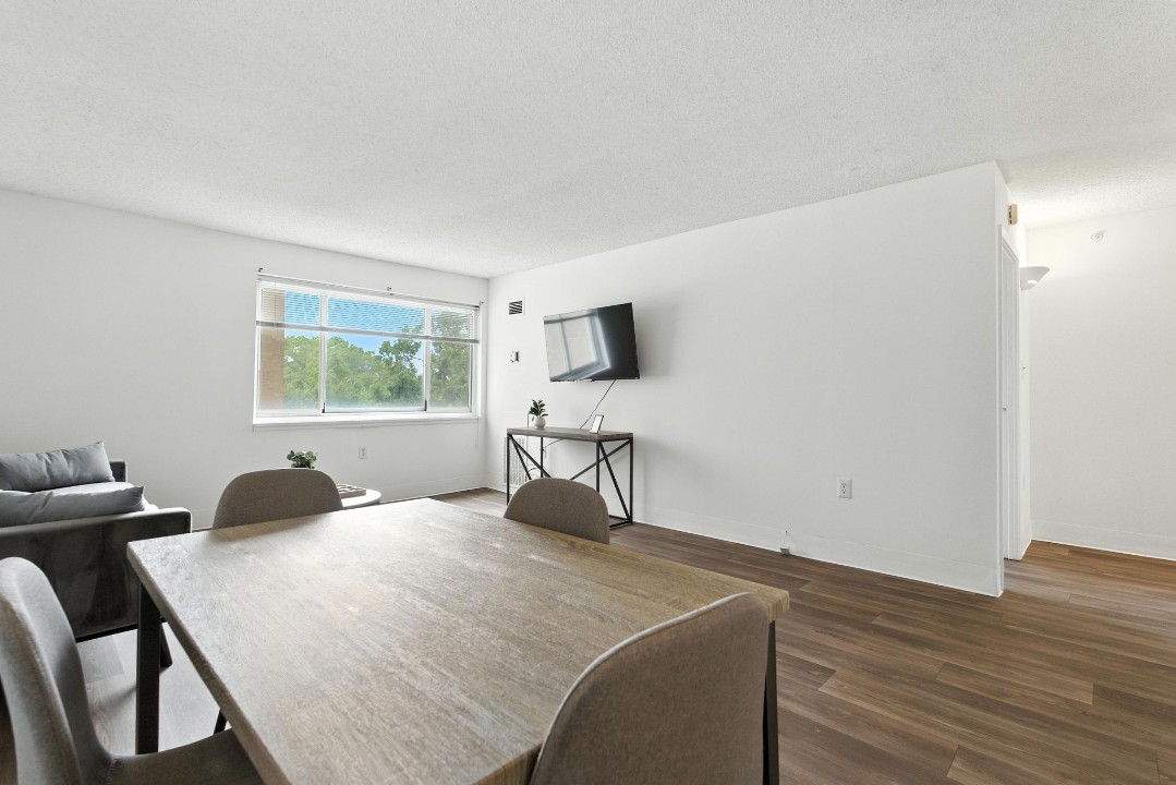 Legacy at Imperial Village · Unit 608 1/1