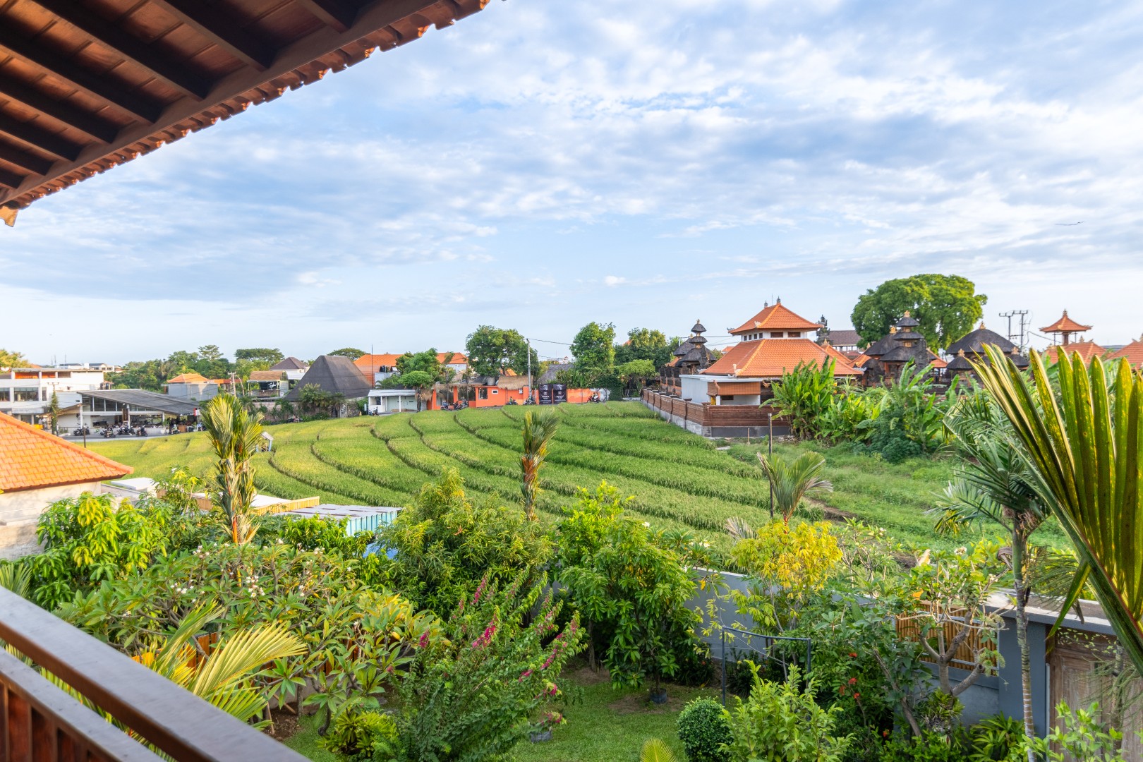 Island Boy Guesthouse – Batu Bolong (First Floor) — photo 18