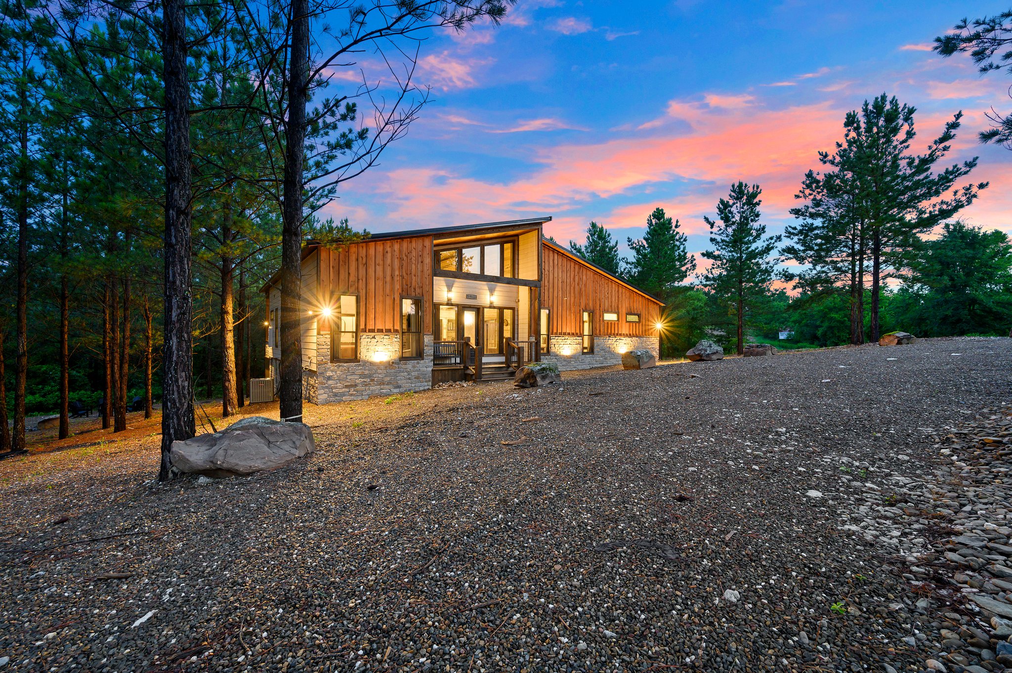 Pony Up — Broken Bow, OK — vacation rental