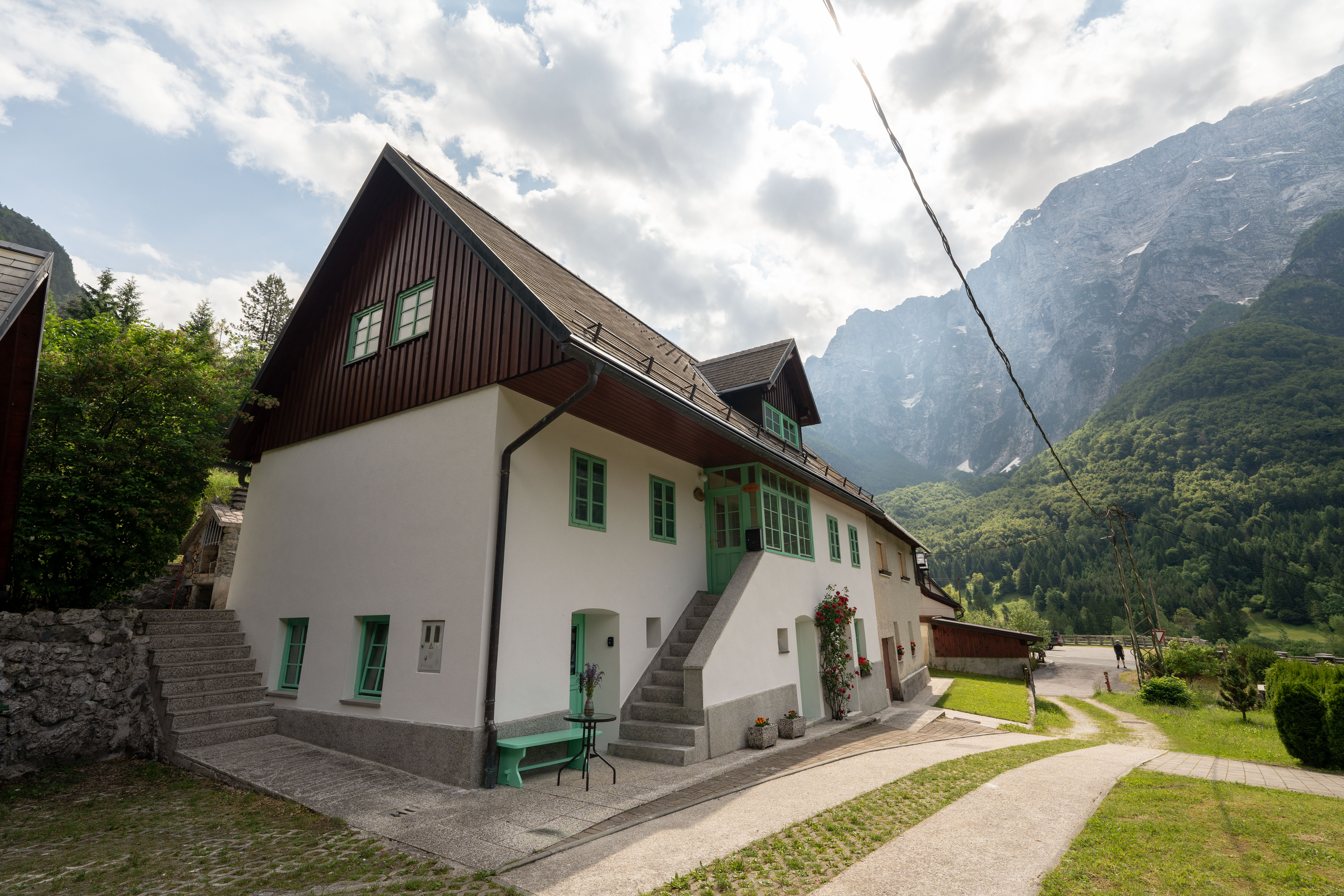 Pri Dopivcu 1 — Log pod Mangrtom, Goriska — vacation rental