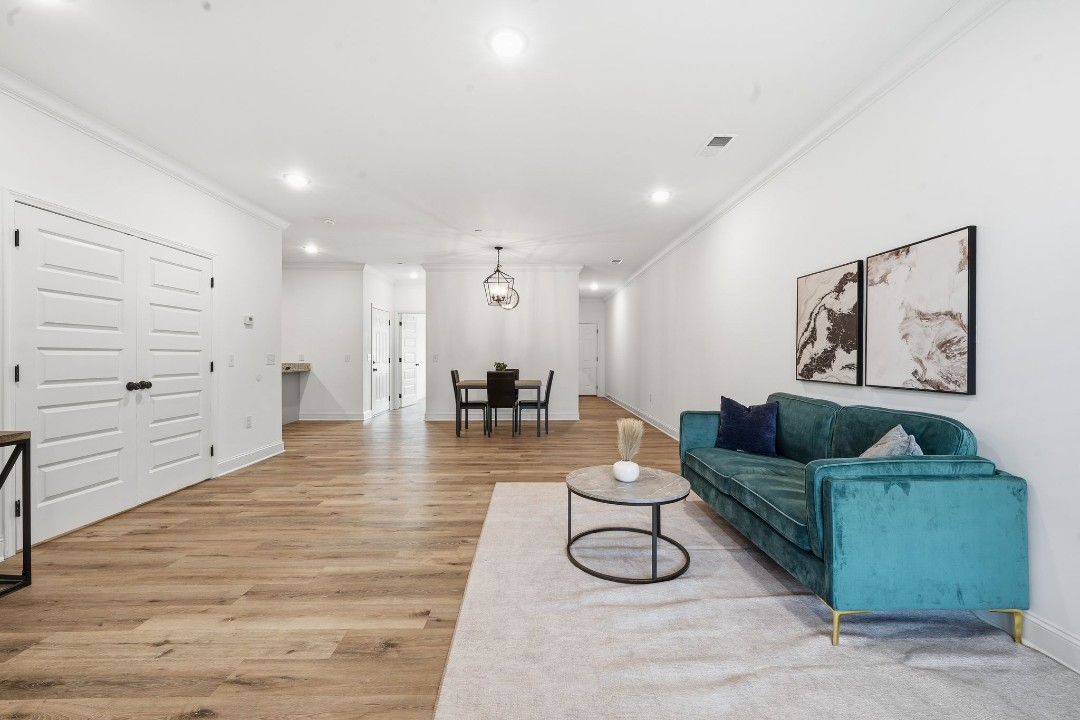St Andrews Villas · Unit 1706 2/2