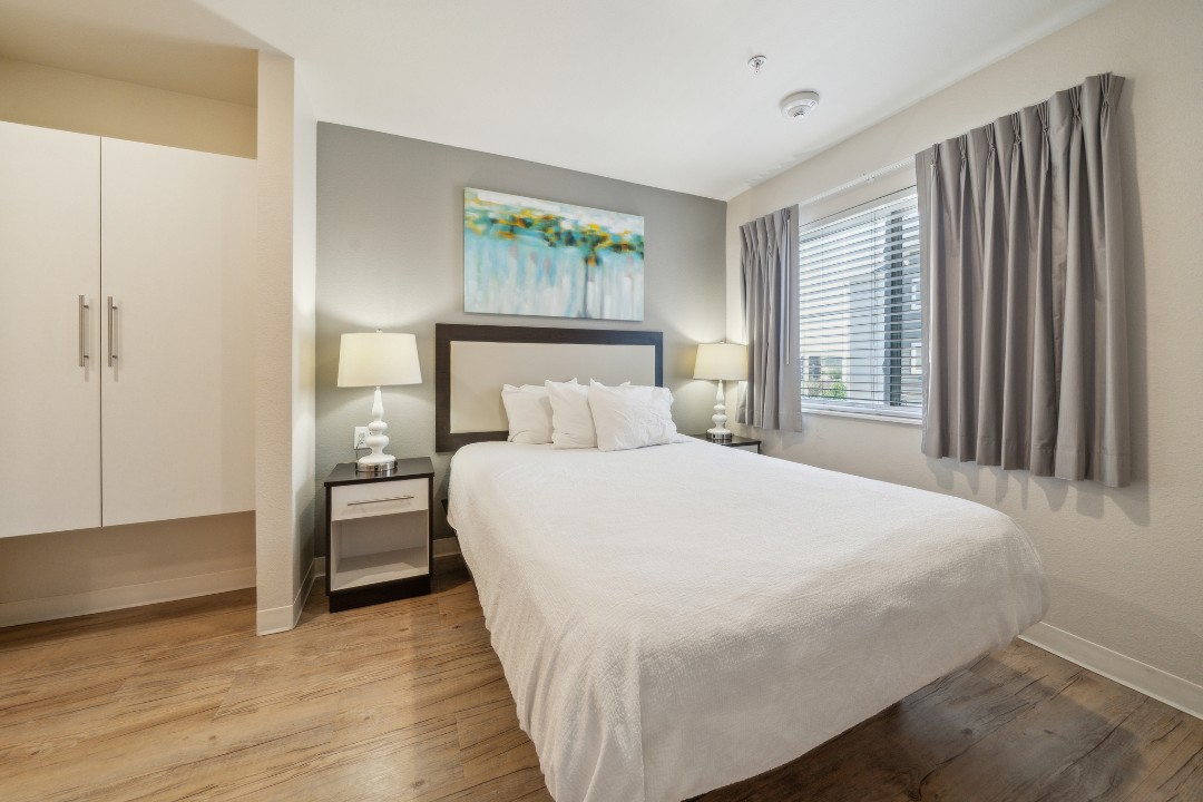 1 Bedroom · Signature layout