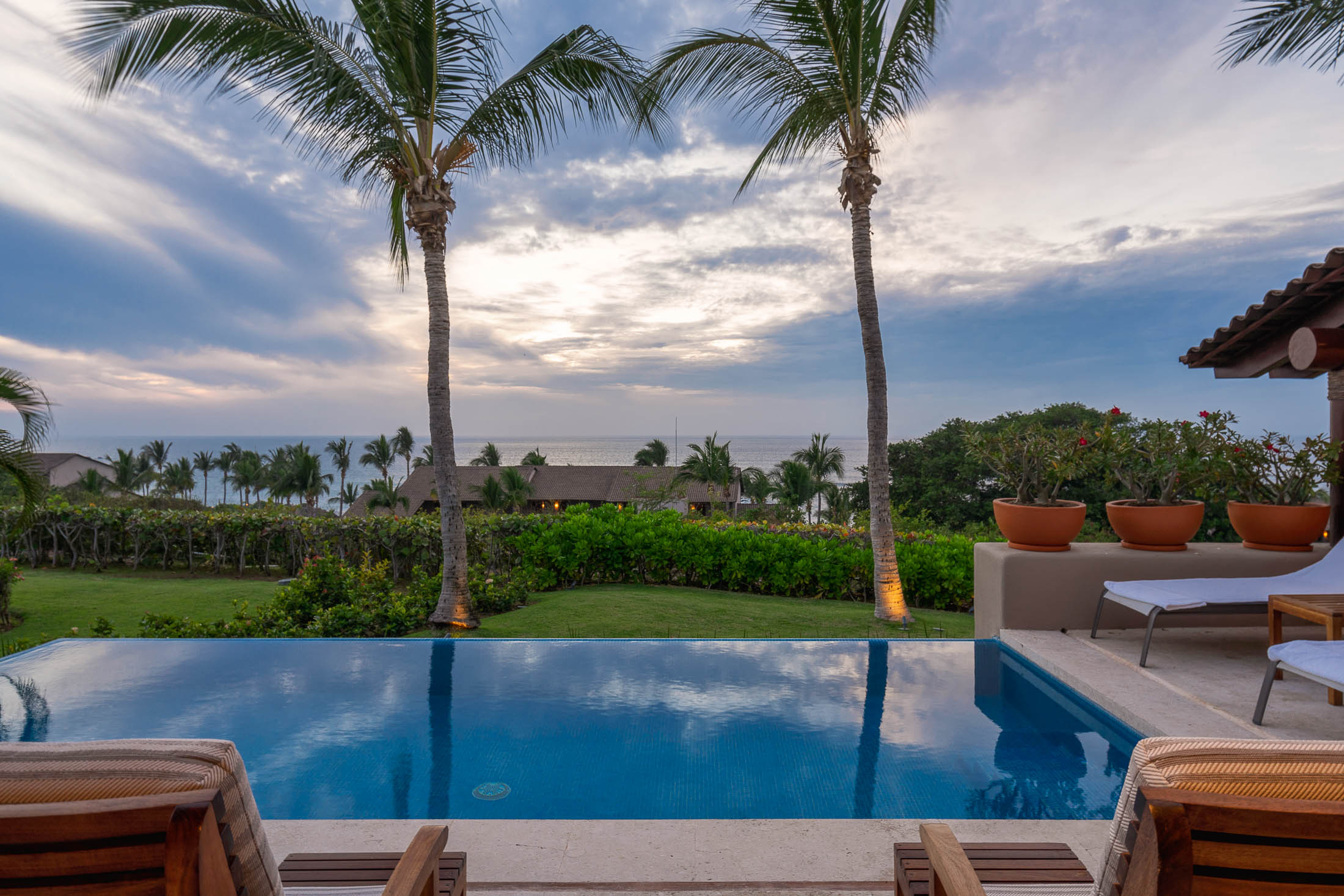 Featured Property Four Seasons Villa 2038