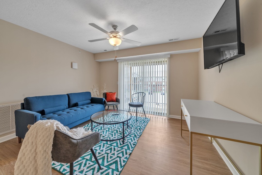 Stonecrest 701, · Unit 2/2