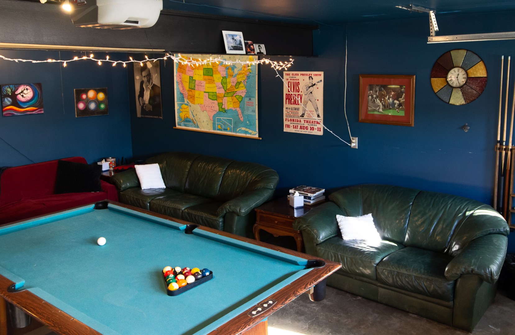 Pool table