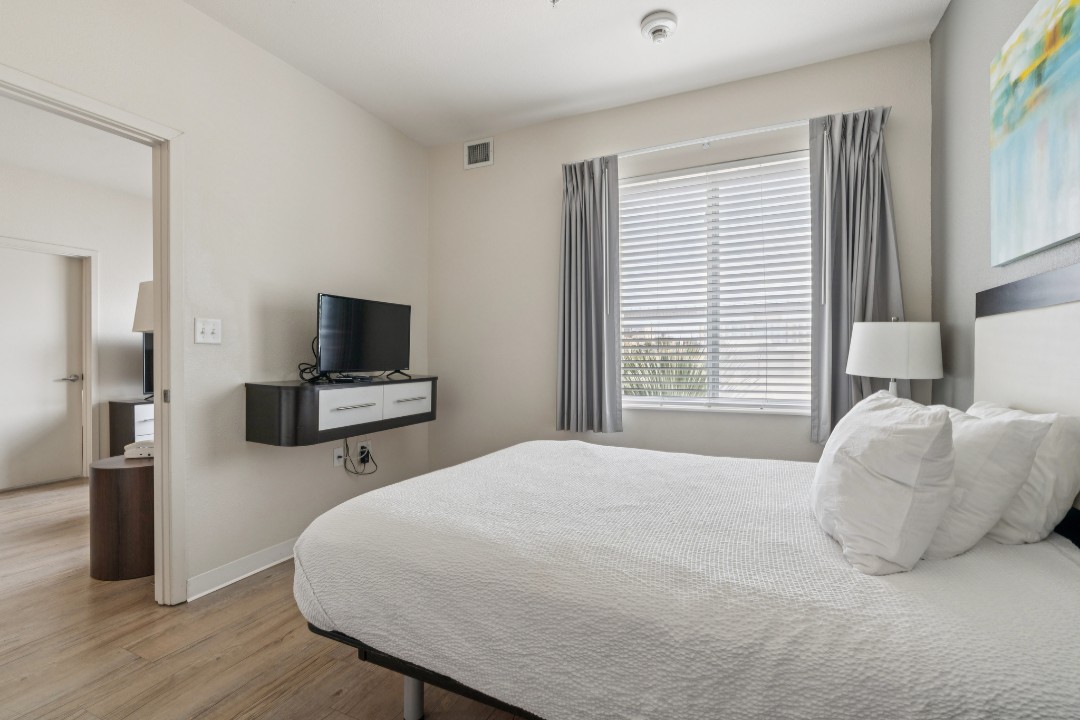 Simplicity At the Rim · Unit 1104  2/2