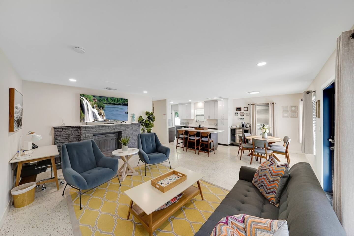 Charming Oasis With Backyard Bbq And Modern Amenities - Delightful Escape - The Bahamas