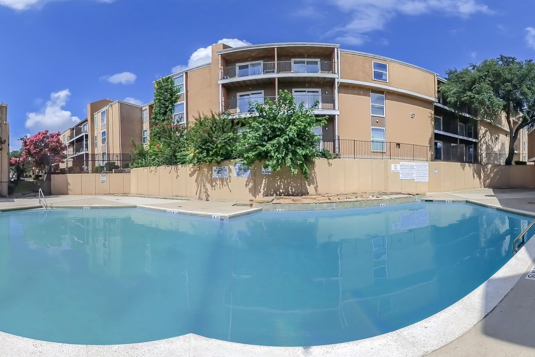 Vista Buena 2-162 · Unit 1/1