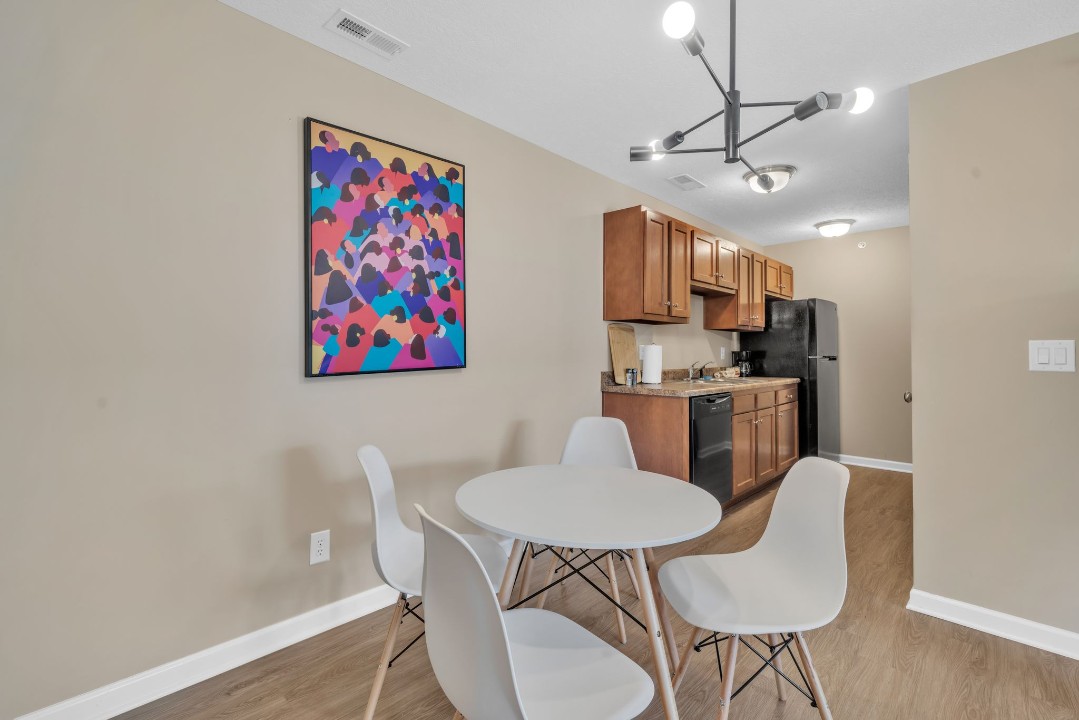 Stonecrest 822, · Unit 2/2