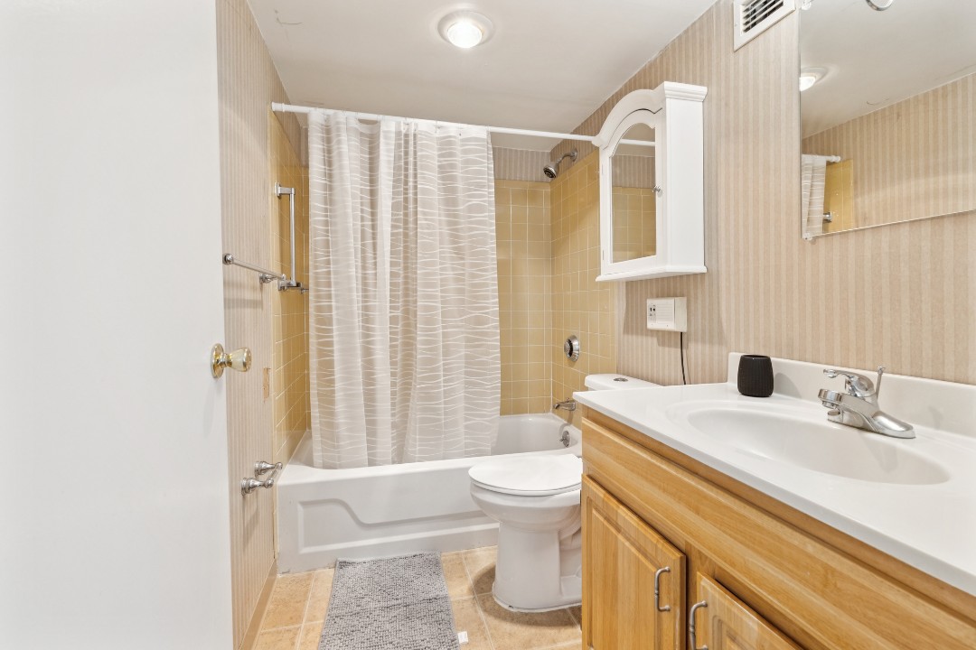 Legacy at Imperial Village · Unit 417