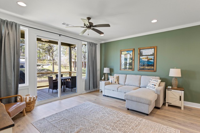 Lakefront Villa @ Bay Pines- Unit 2 — Jackson's Gap, AL — vacation rental