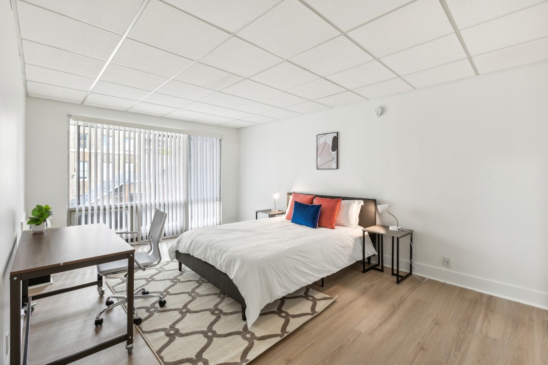 1 Bedroom · Signature layout