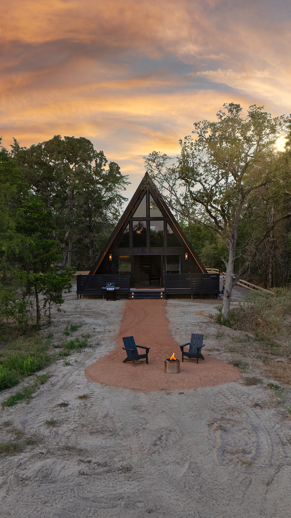 Cabin 5 — Ledbetter, TX — vacation rental