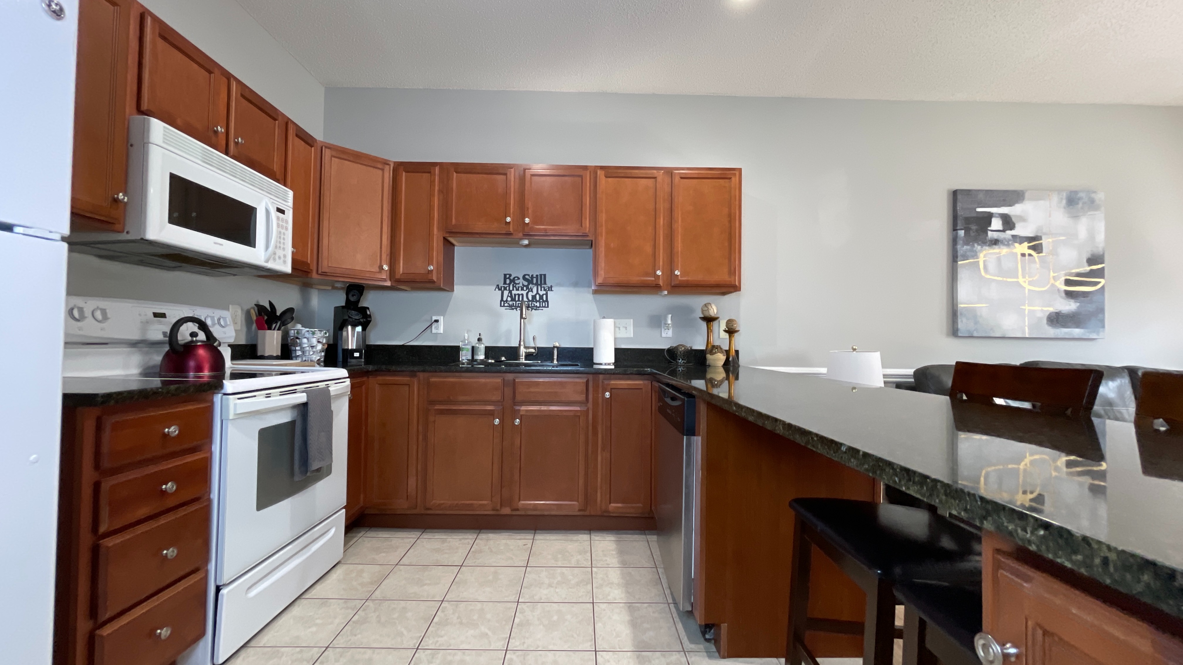 Trendy 2BR Haven w/ Garage & Top Amenities photo 2
