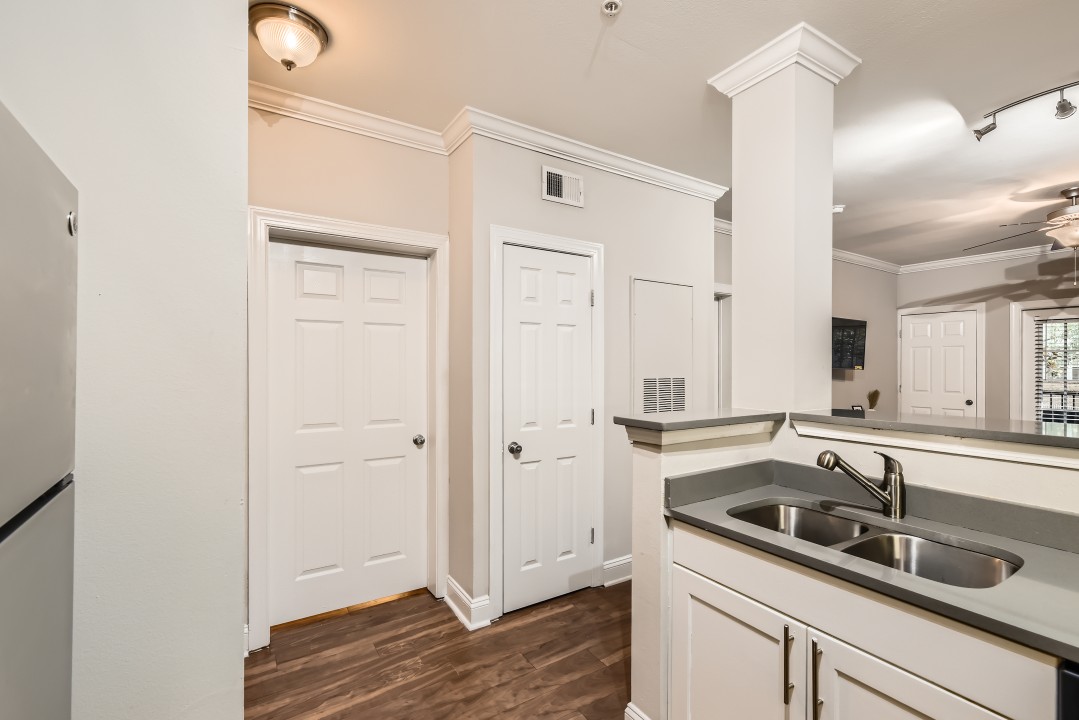Crest at Midtown · Unit 4209 1/1