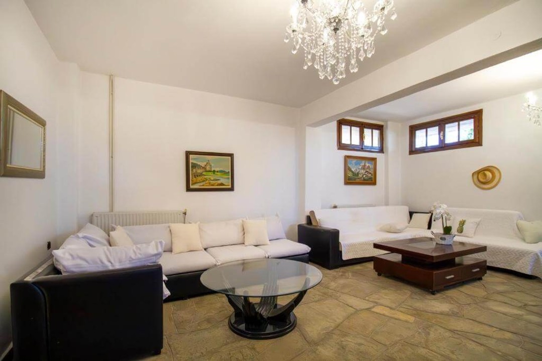 Property thumbnail 37