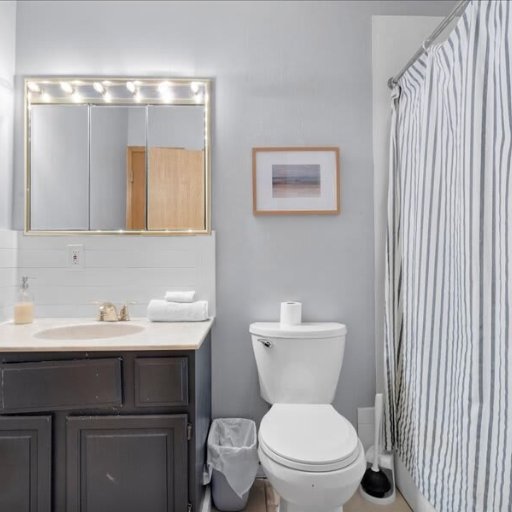 Bathroom 2 - shower and tub available.