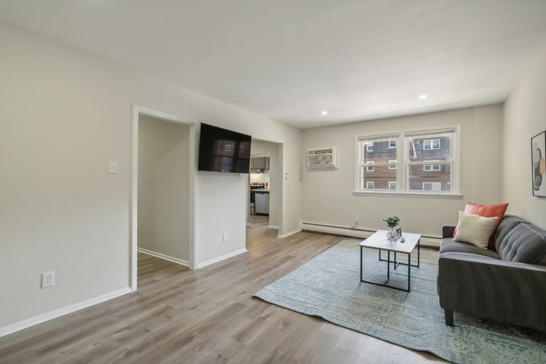 Pinebrook 618 Wharton Drive 2 Bed 2 Bath