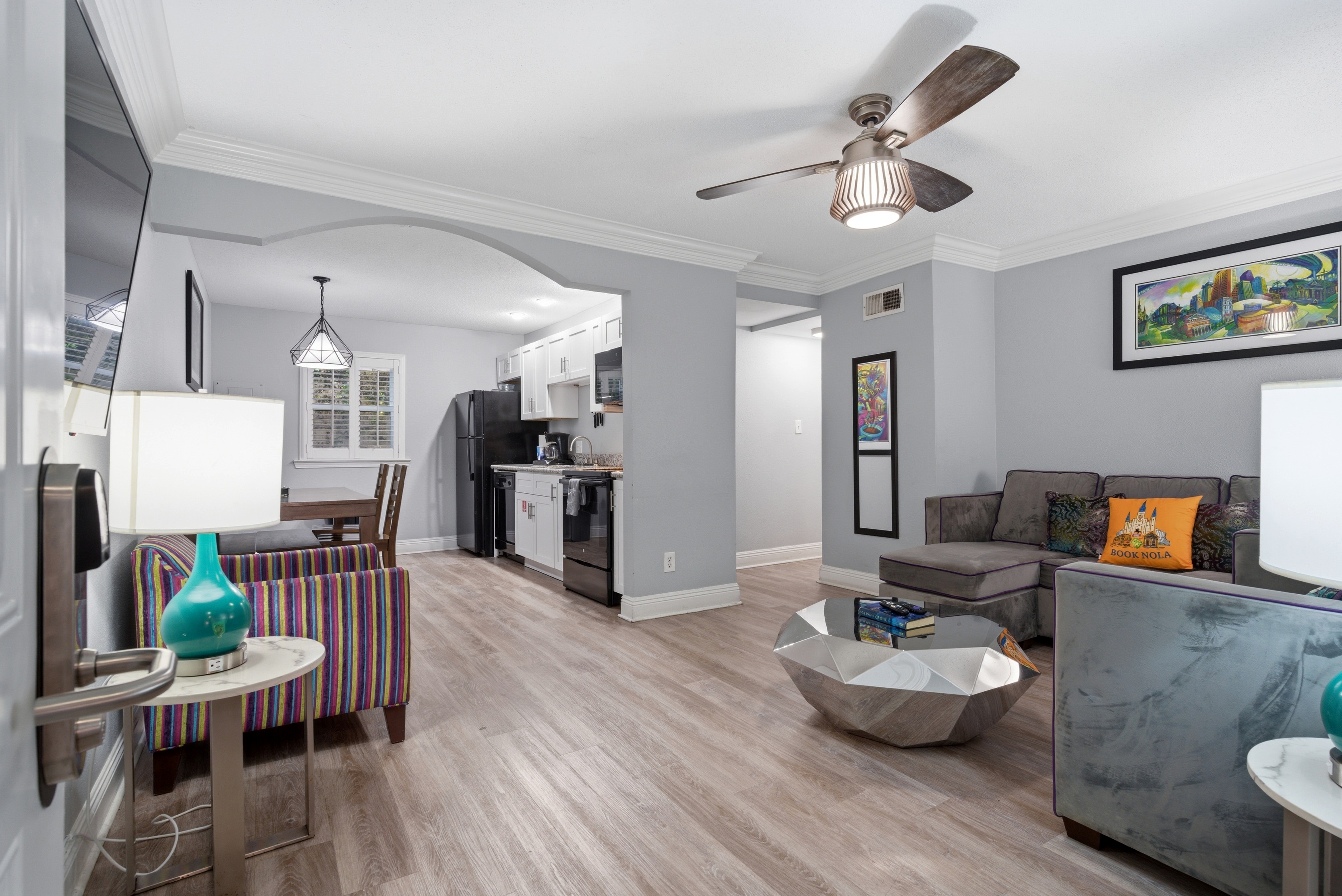 Open layout perfect for relaxing together