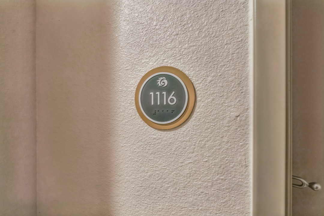 Simplicity At the Rim · Unit 1116  2/2