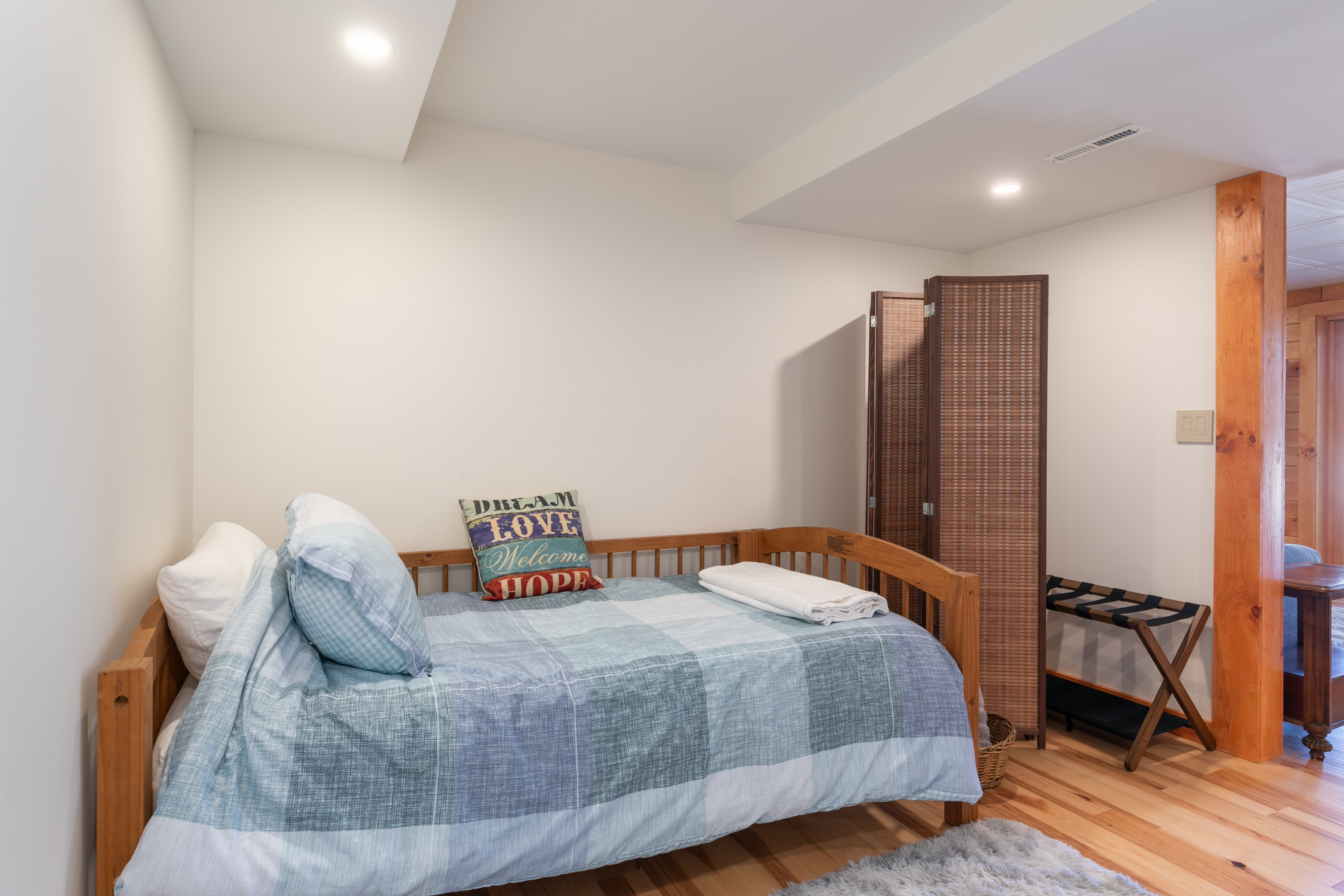 Hermit Lake Retreat - Photo 32 of 40