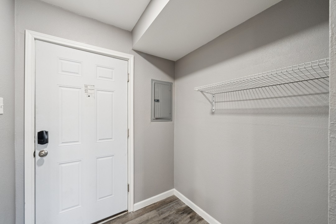 Vista Buena · Unit 3331 1/1