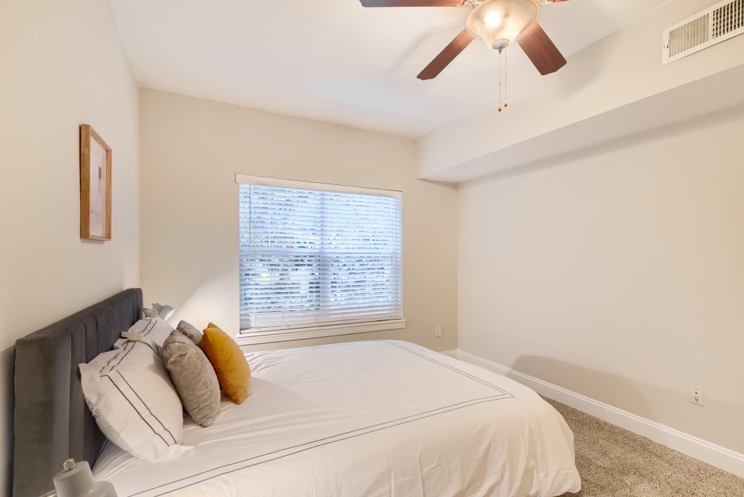 Crest at Midtown · Unit 4209 1/1