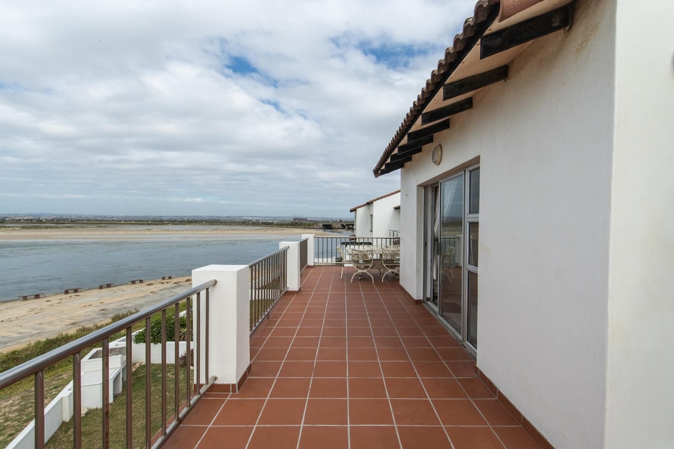 Bliss on the beach - Bluewater Bay — Gqeberha, Eastern Cape — vacation rental