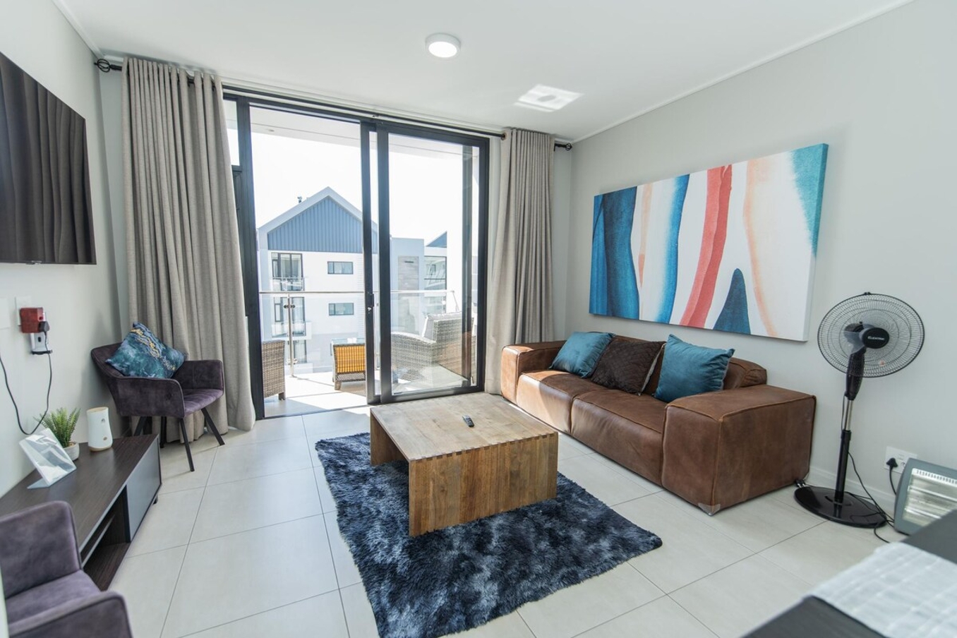 Modern 3 bedroom near the beachfront — Gqeberha, Eastern Cape — vacation rental