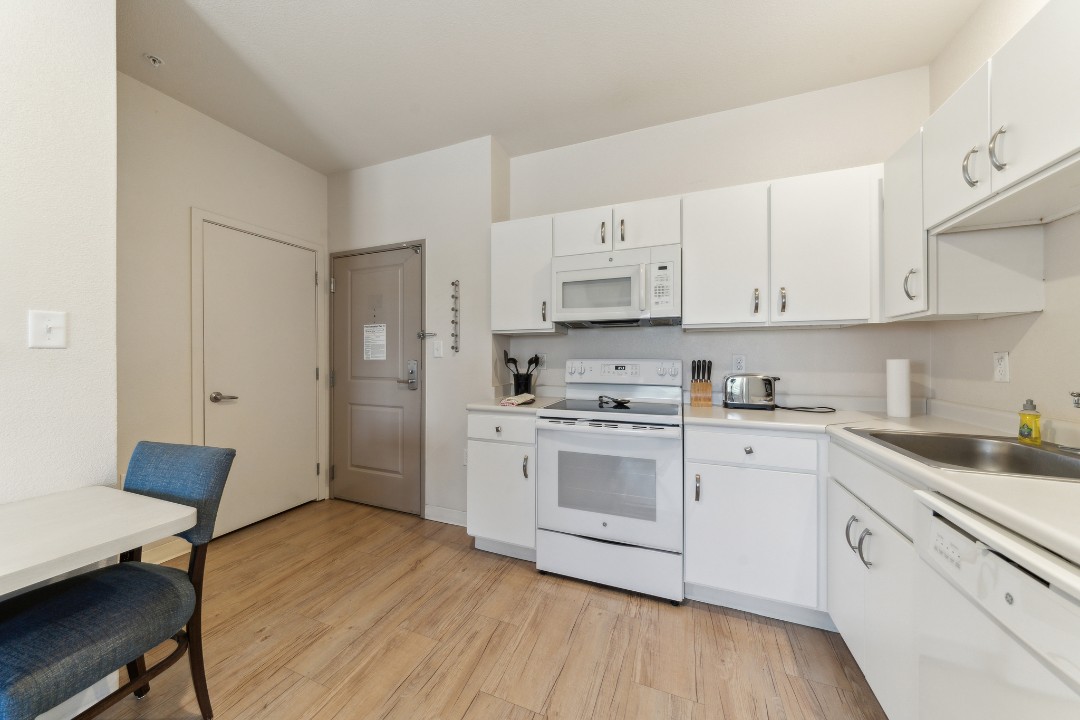 Simplicity At the Rim · Unit 1108  1/1