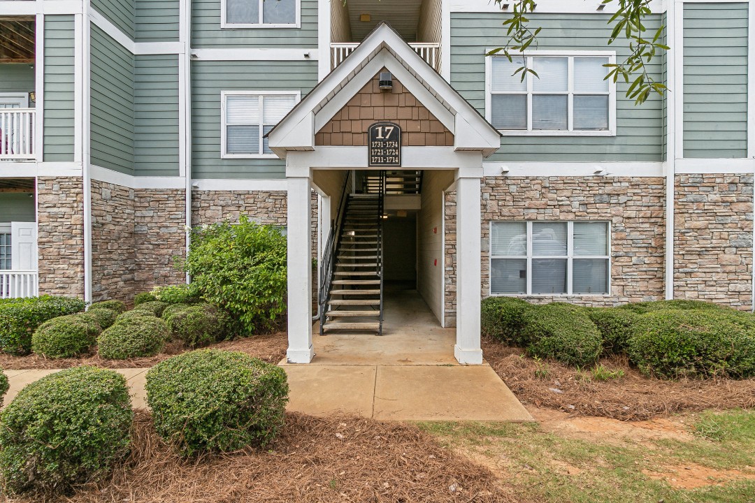 The Verandas, 1723 Seoul Garden Way, · Unit 2/2
