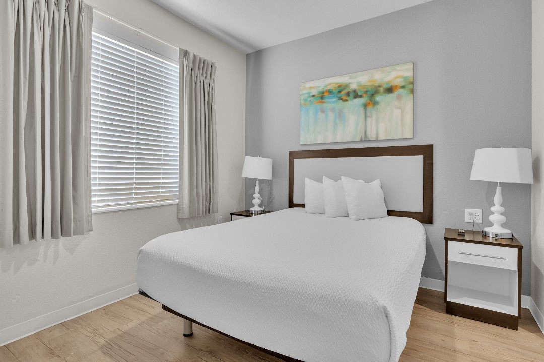 Simplicity At the Rim · Unit 1106  1106 2/2