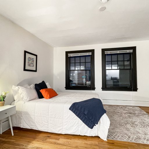 Loads of natural light during the day, privacy at night