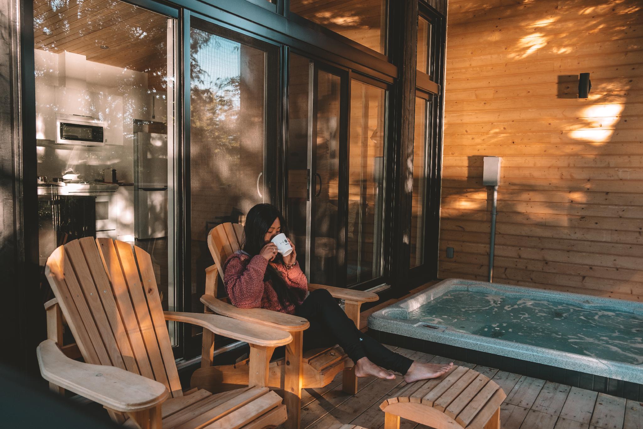 Chalet A Louer 2 Personnes Spa Micro chalet à louer - Val-des-Monts | HOM Mini Chalets