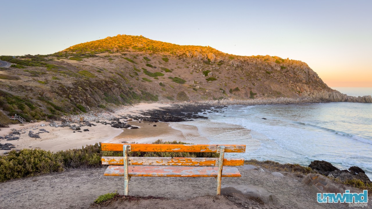 Walking distance to The Bluff, Franklin Parade, Yilki Deli, and a short drive to Granite Island and Victor Harbor