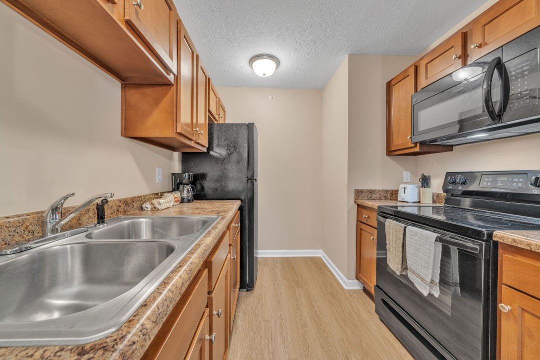 Stonecrest 822, · Unit 2/2