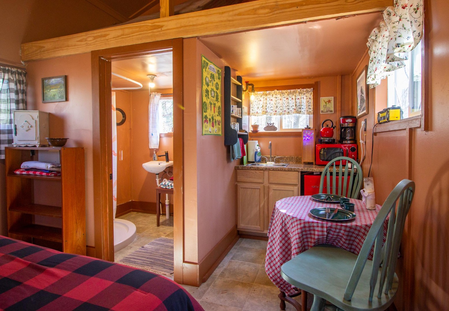 Full bathroom with kitchenette